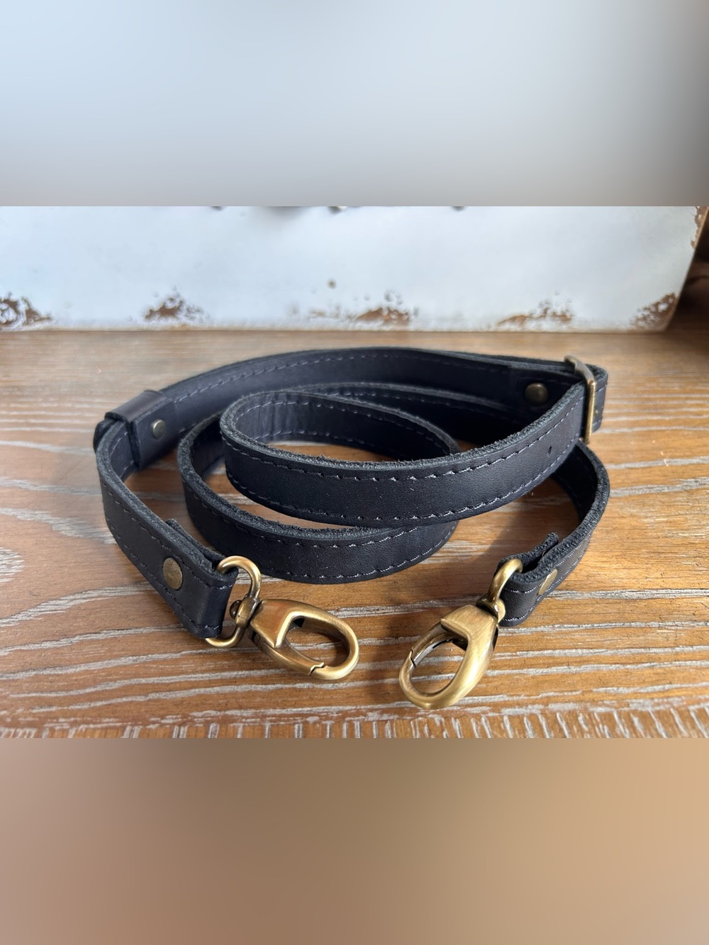 BNNU: Portland Leather Crossbody Strap in Black